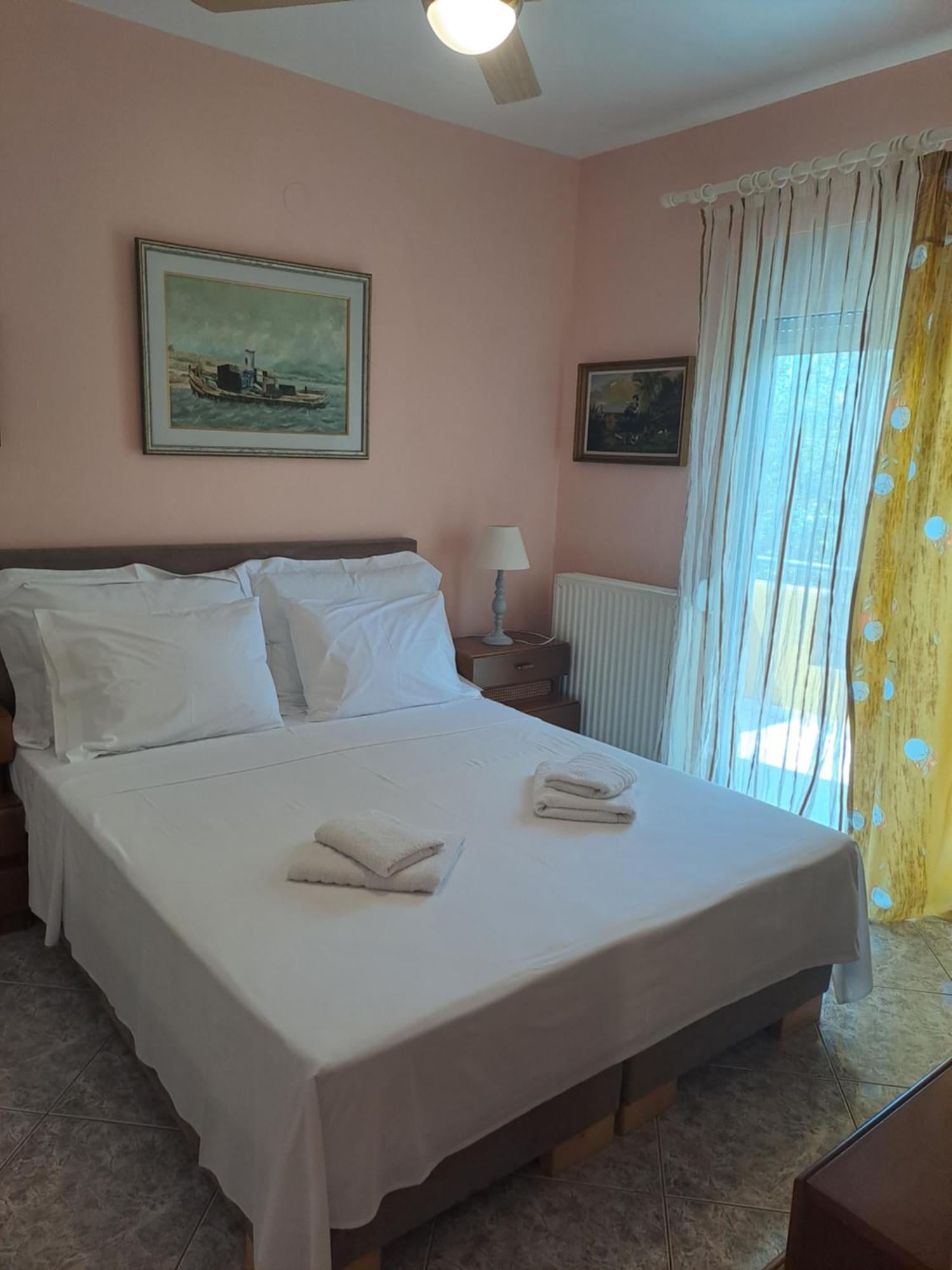 Myrsini' S House Villa Nea Peramos  Ngoại thất bức ảnh