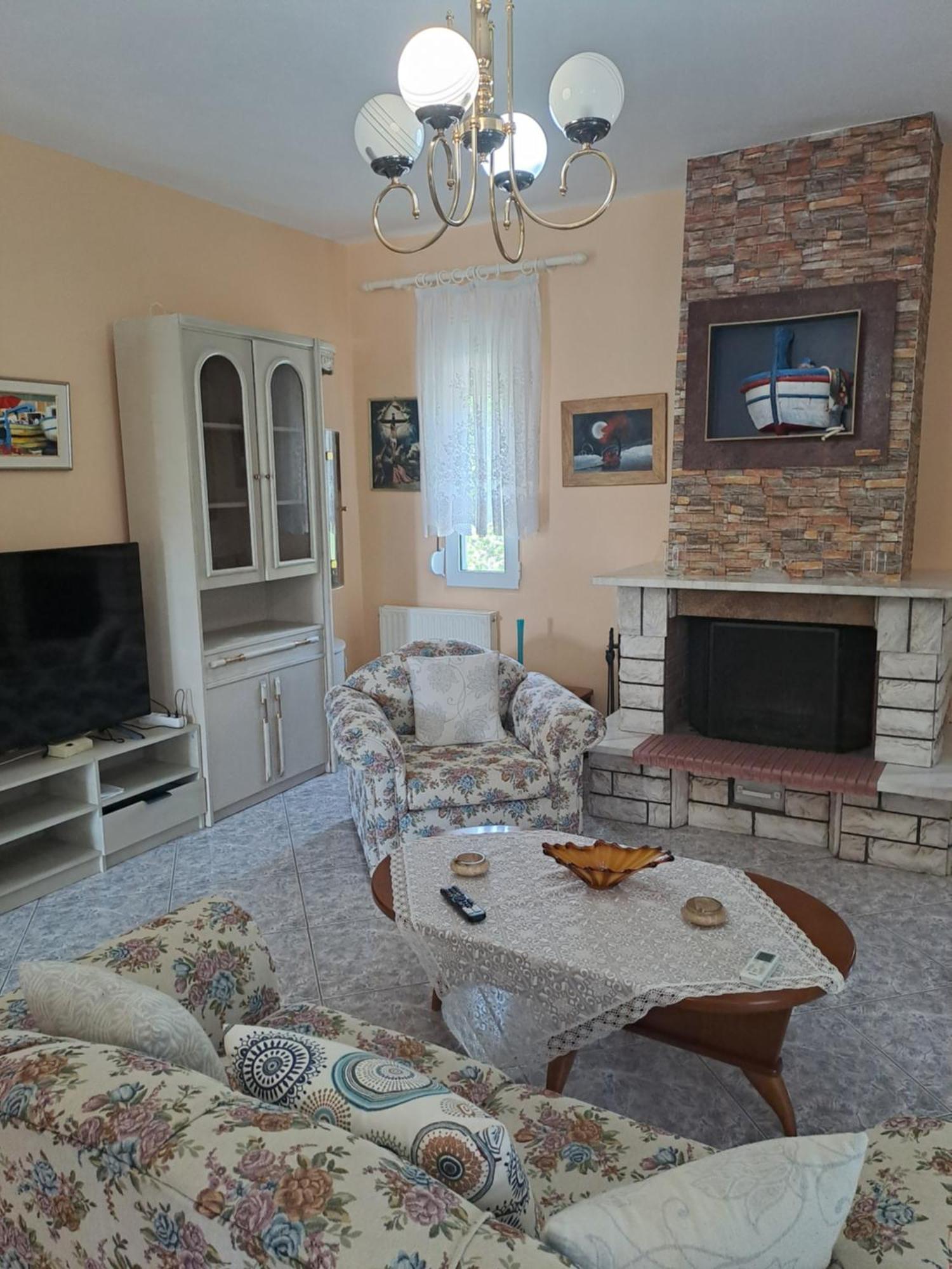 Myrsini' S House Villa Nea Peramos  Ngoại thất bức ảnh